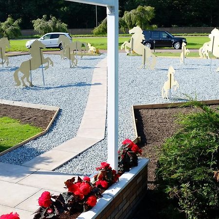 Scottish Equi B&B Lanark Dış mekan fotoğraf