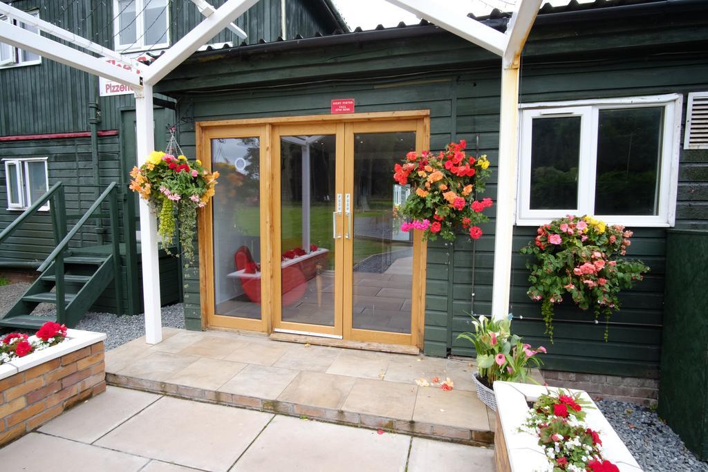 Scottish Equi B&B Lanark Dış mekan fotoğraf