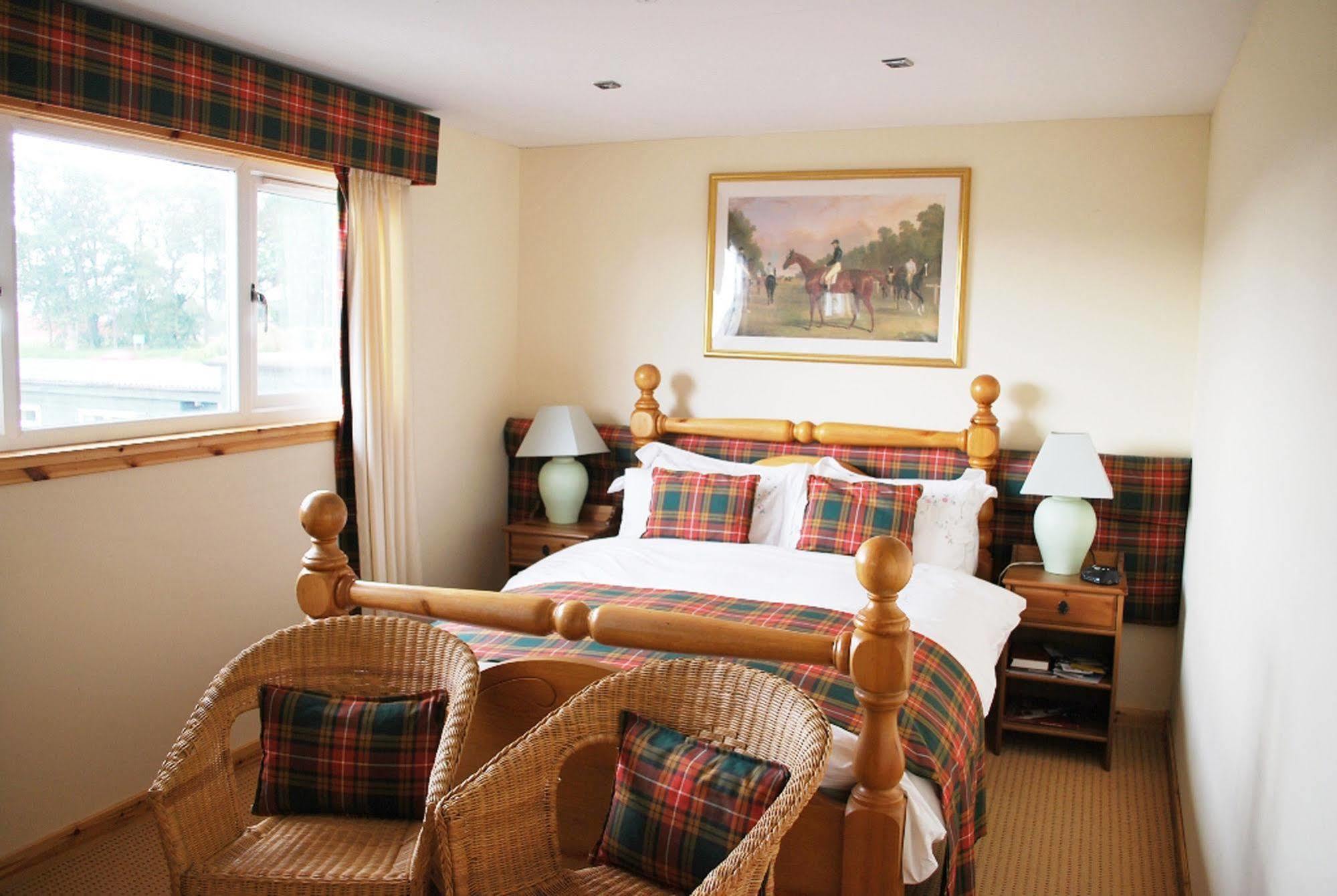 Scottish Equi B&B Lanark Dış mekan fotoğraf